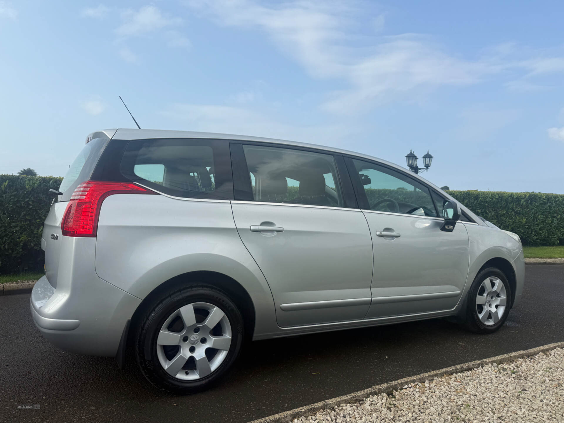 Peugeot 5008 ESTATE in Antrim