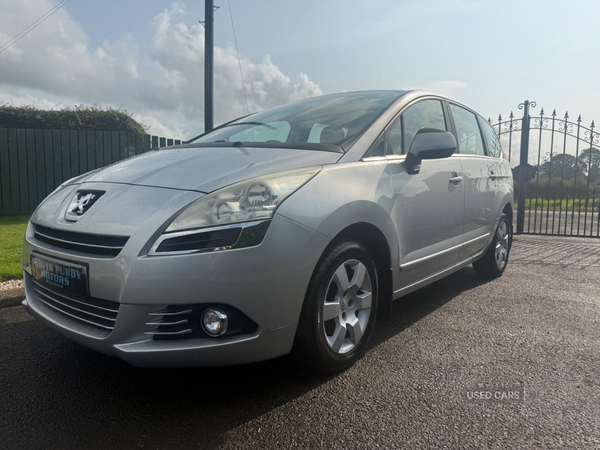 Peugeot 5008 ESTATE in Antrim