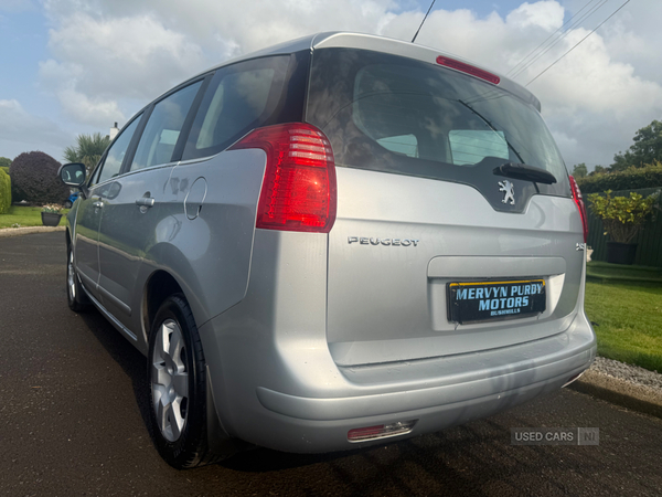 Peugeot 5008 ESTATE in Antrim
