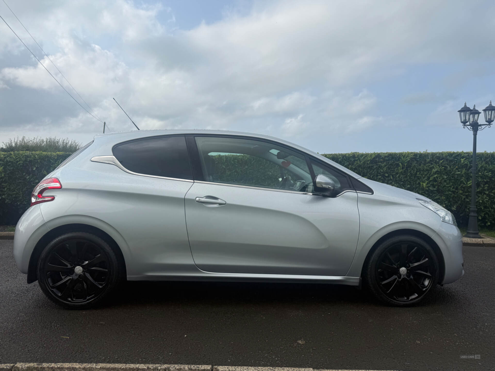 Peugeot 208 DIESEL HATCHBACK in Antrim