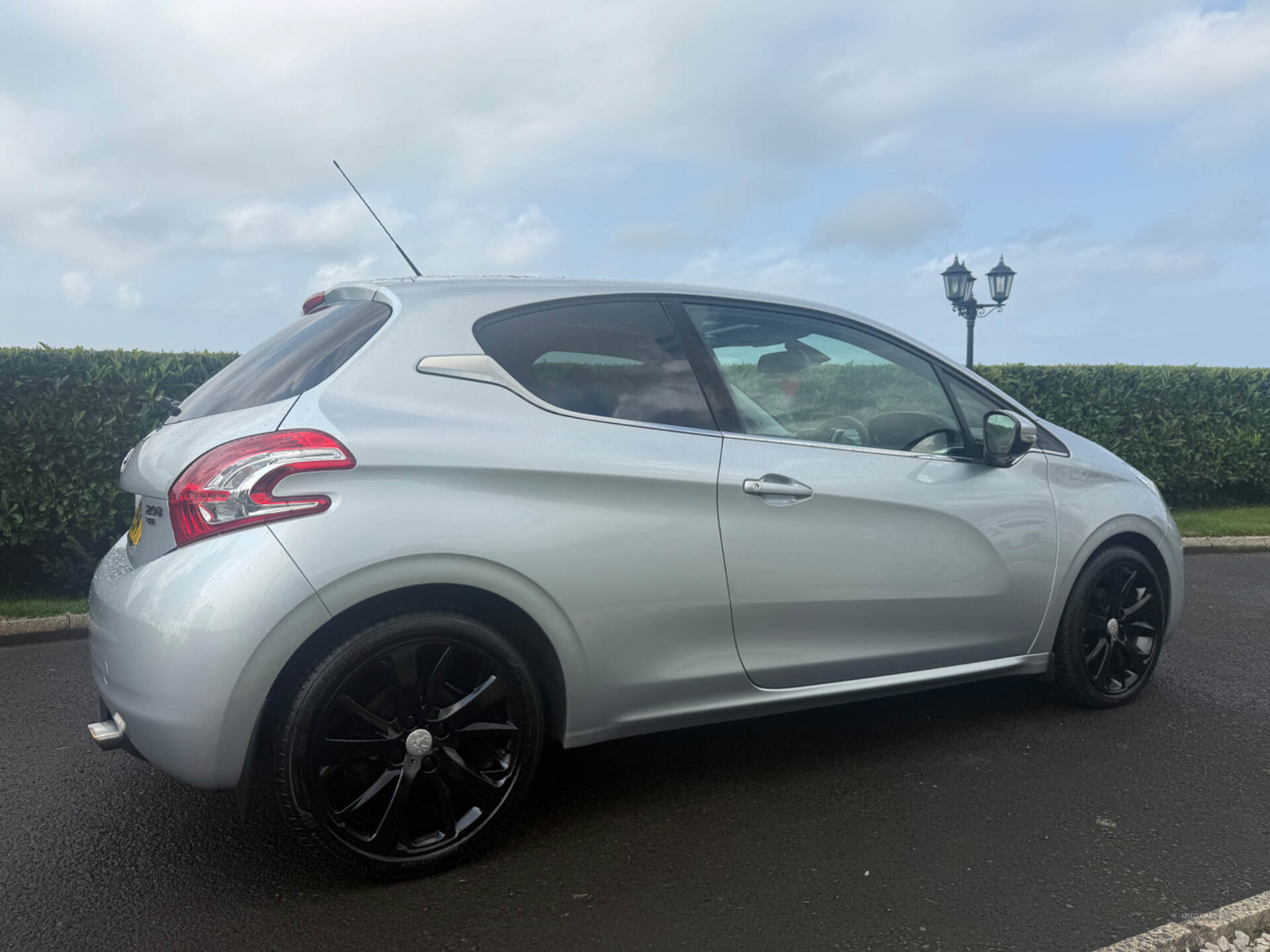 Car Thumbnail 3