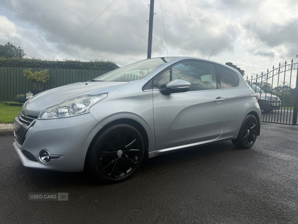 Peugeot 208 DIESEL HATCHBACK in Antrim