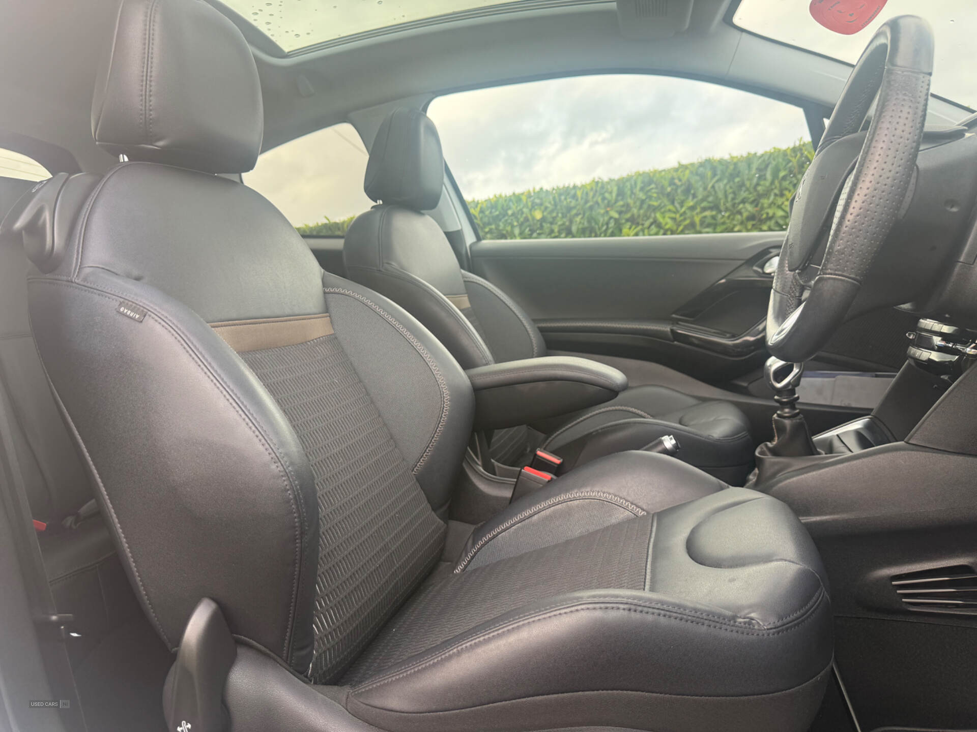 Car Thumbnail 11