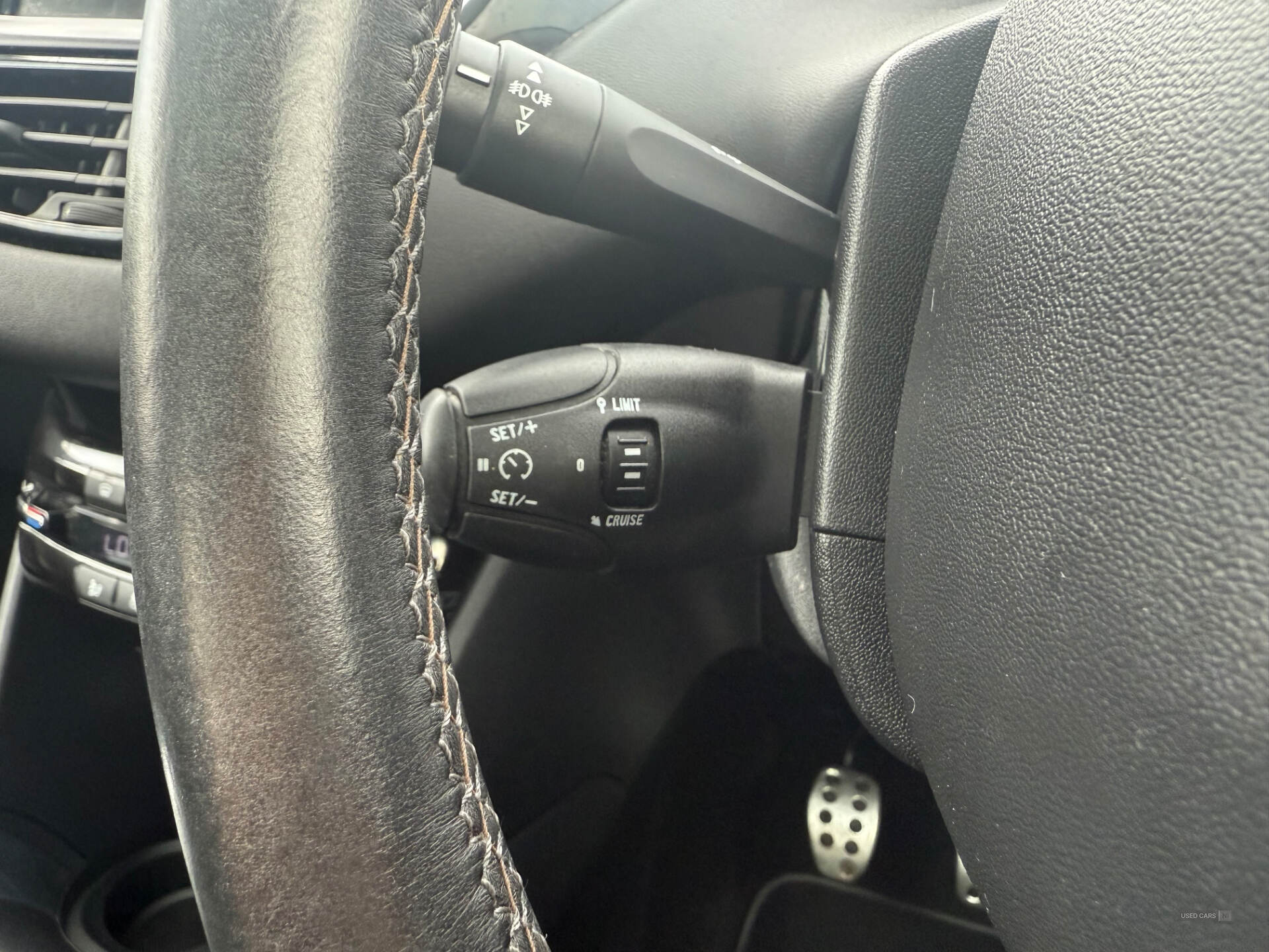Car Thumbnail 17