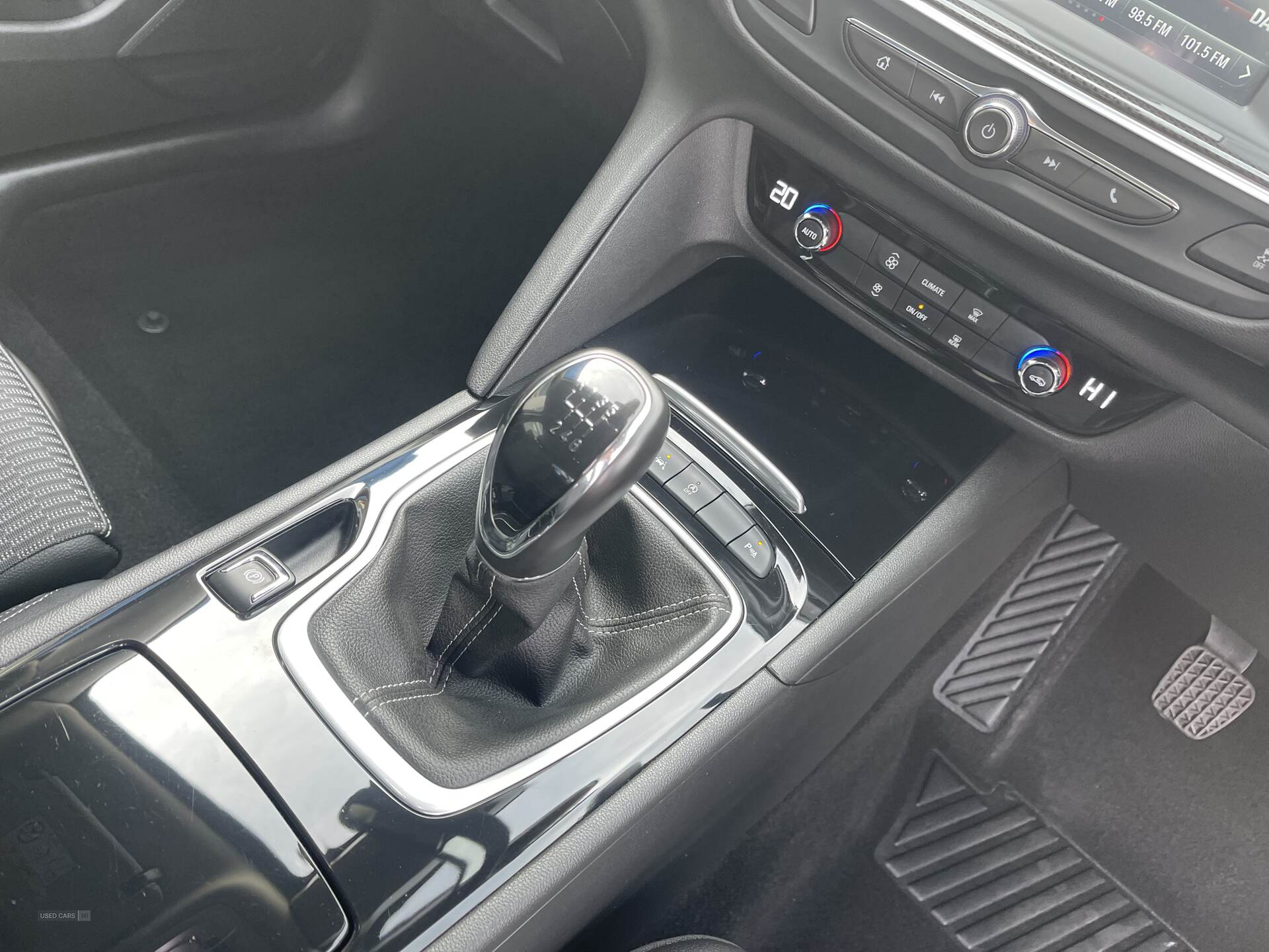 Car Thumbnail 17