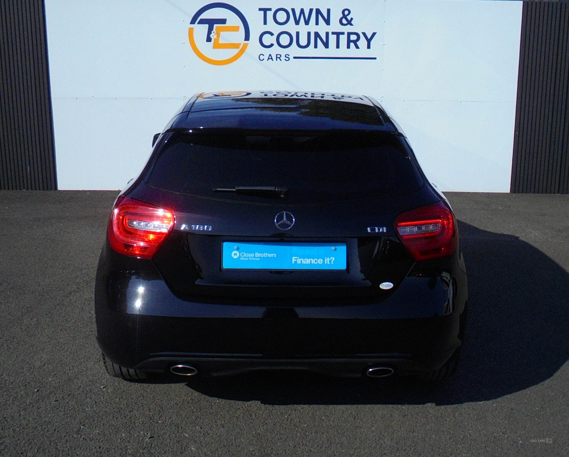 Car Thumbnail 3