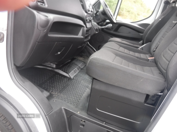 Iveco Daily 35C14 DIESEL in Down