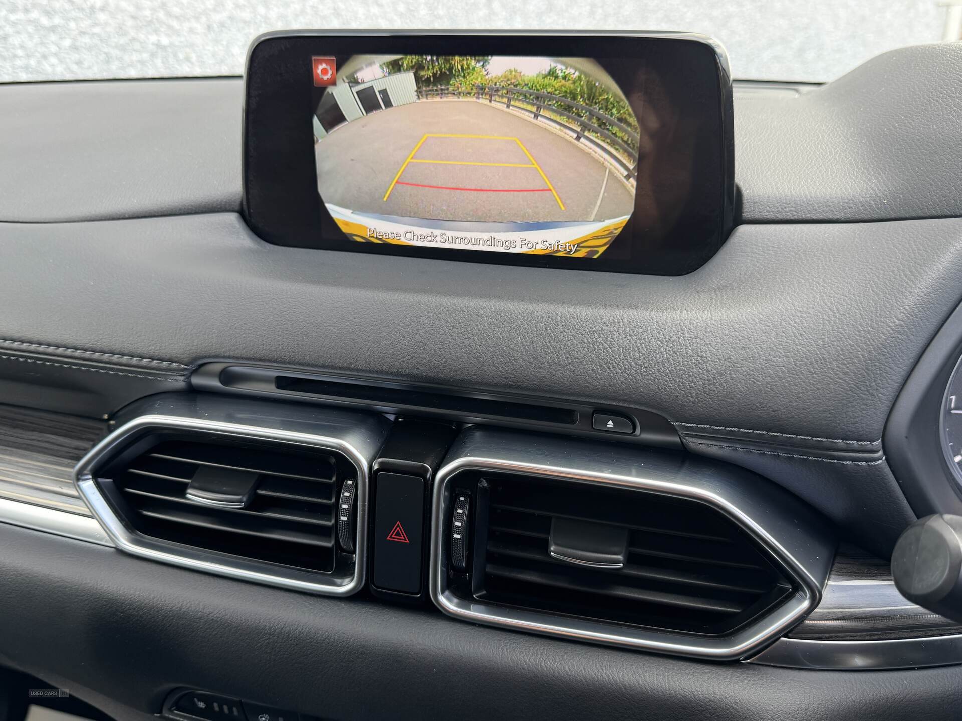 Car Thumbnail 5