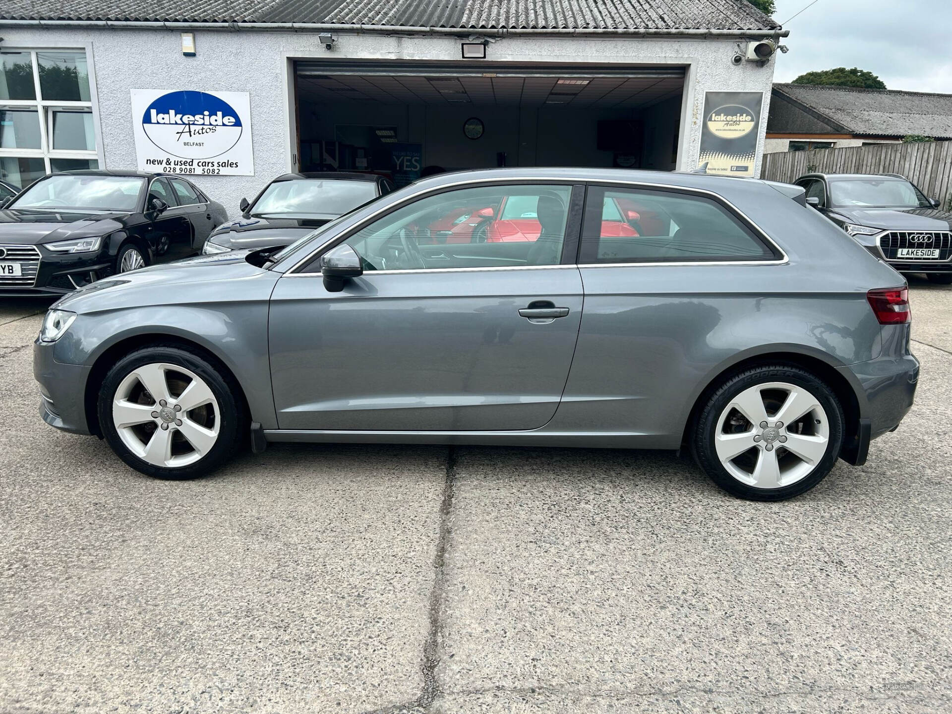 Audi A3 HATCHBACK in Down