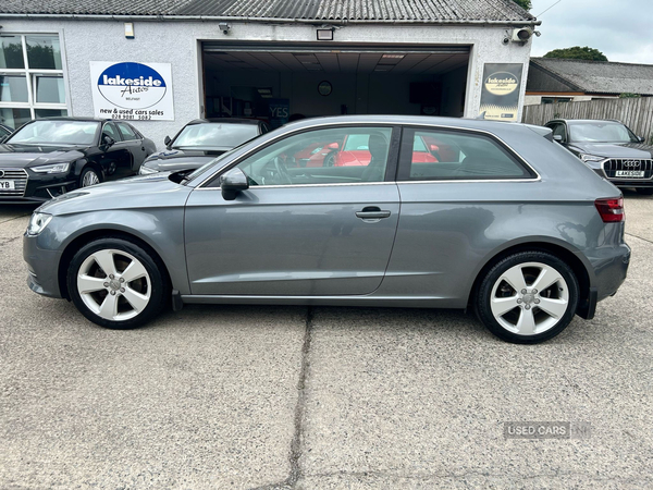 Audi A3 HATCHBACK in Down