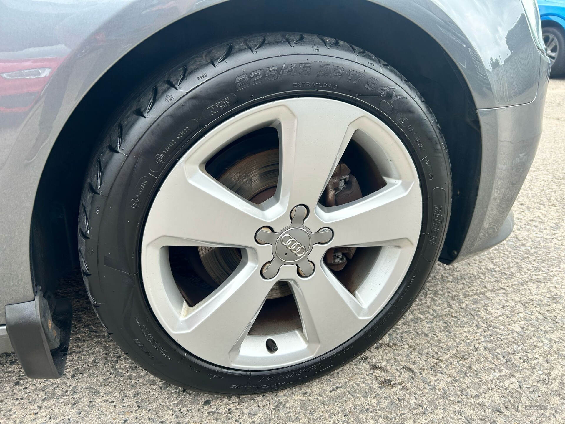 Audi A3 HATCHBACK in Down