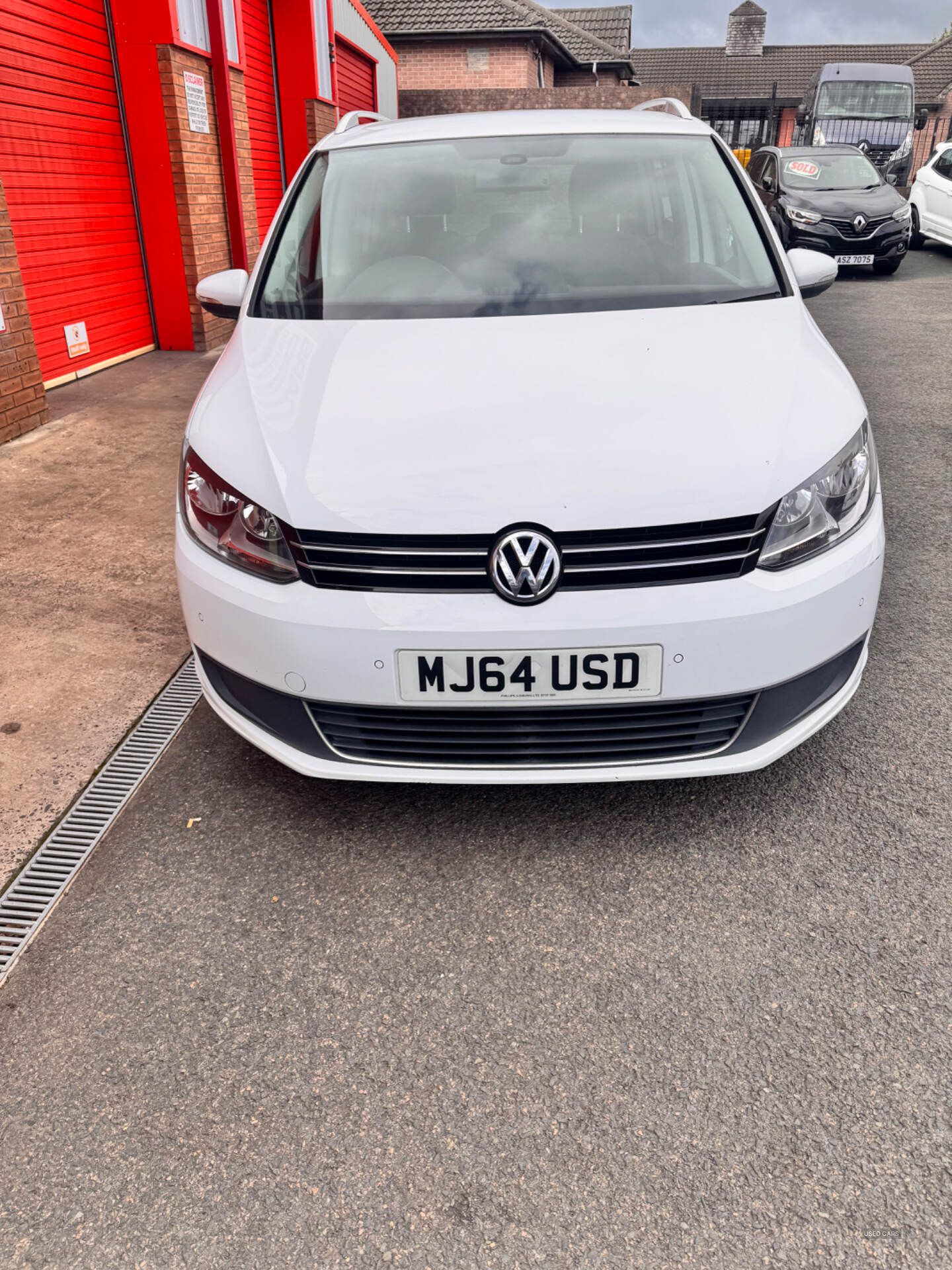 Volkswagen Touran DIESEL ESTATE in Antrim