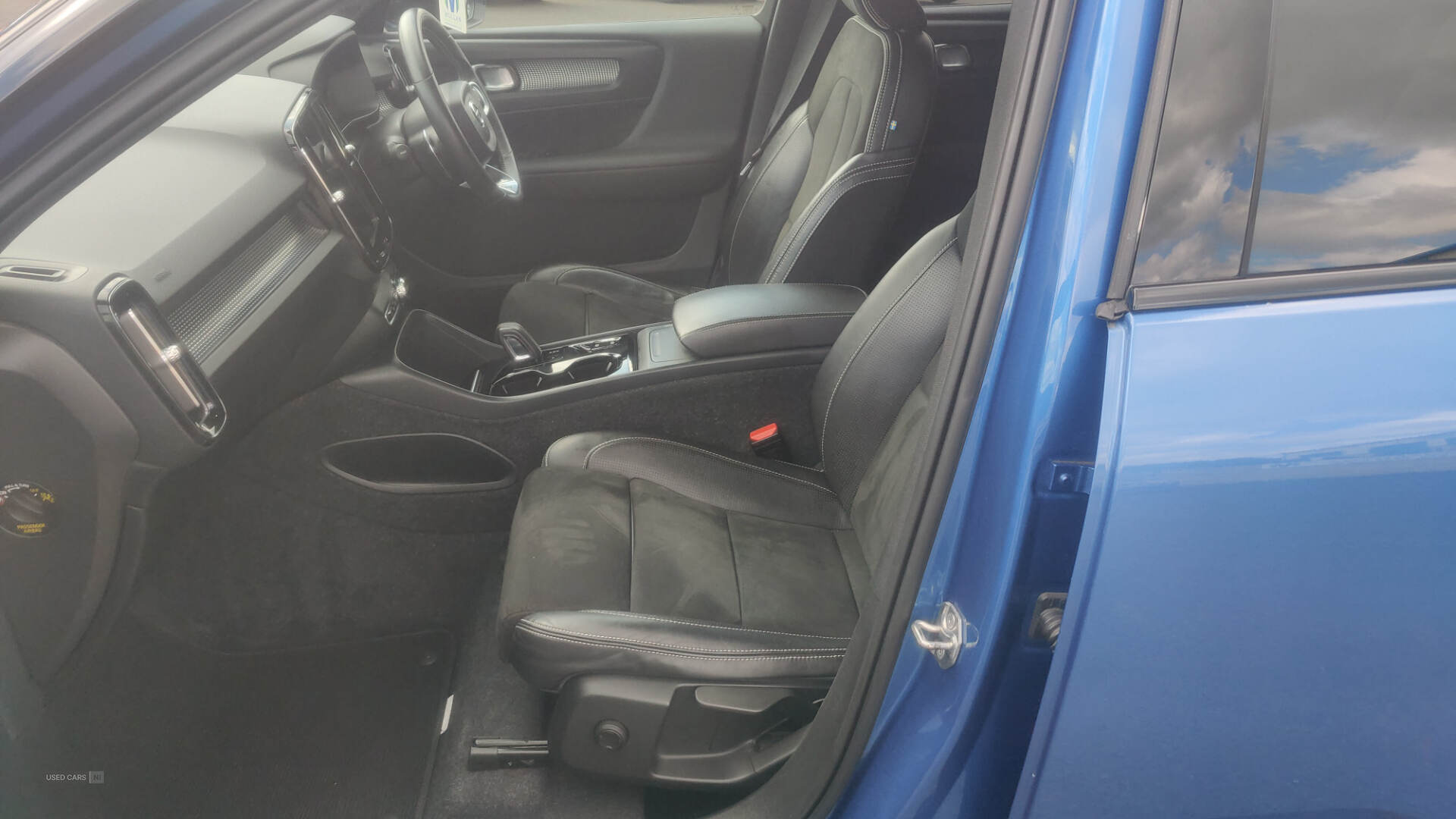 Volvo XC40 DIESEL ESTATE in Derry / Londonderry