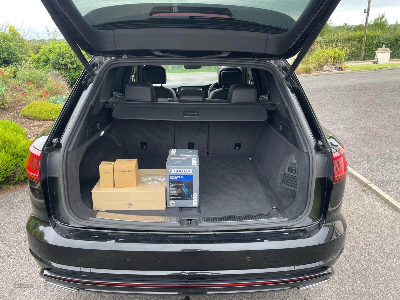 Volkswagen Touareg DIESEL ESTATE in Tyrone