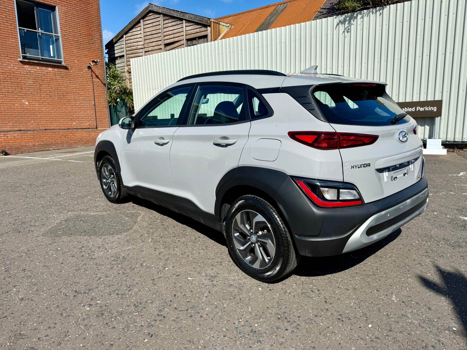 Hyundai Kona HATCHBACK in Down