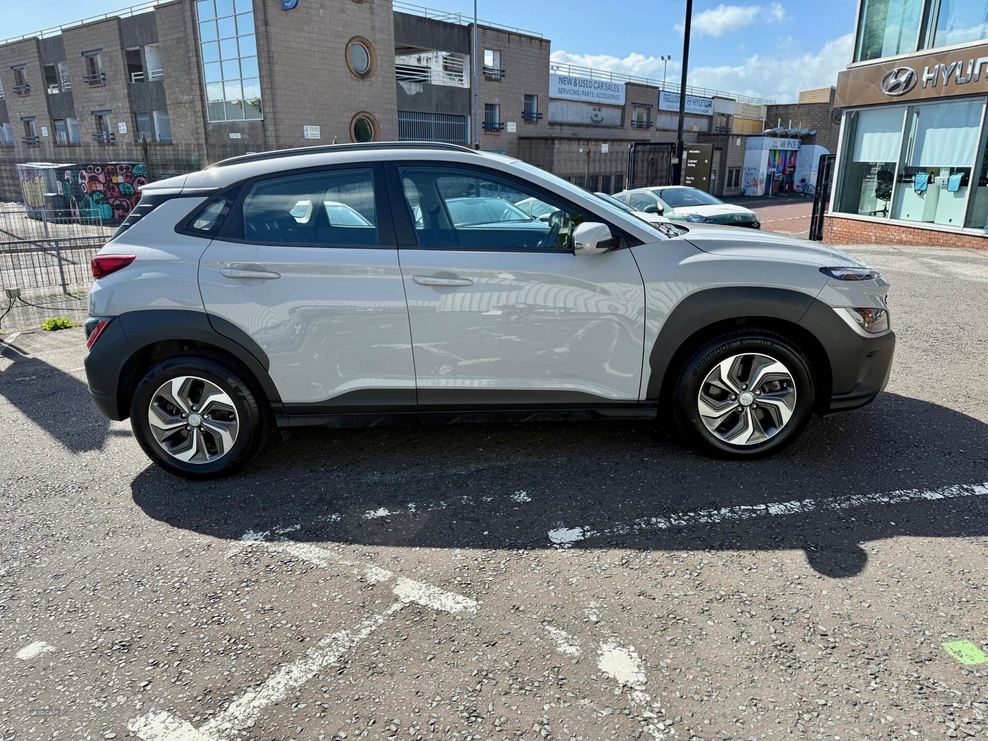 Hyundai Kona HATCHBACK in Down