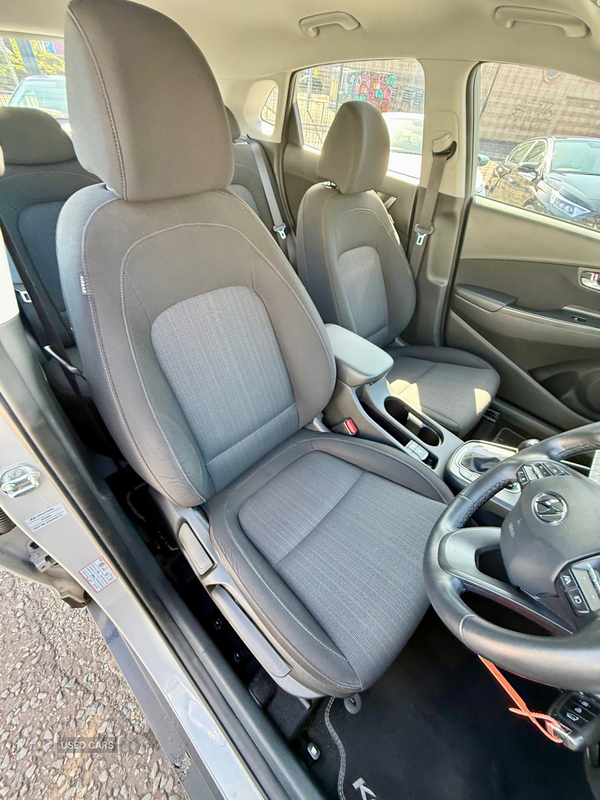 Hyundai Kona HATCHBACK in Down