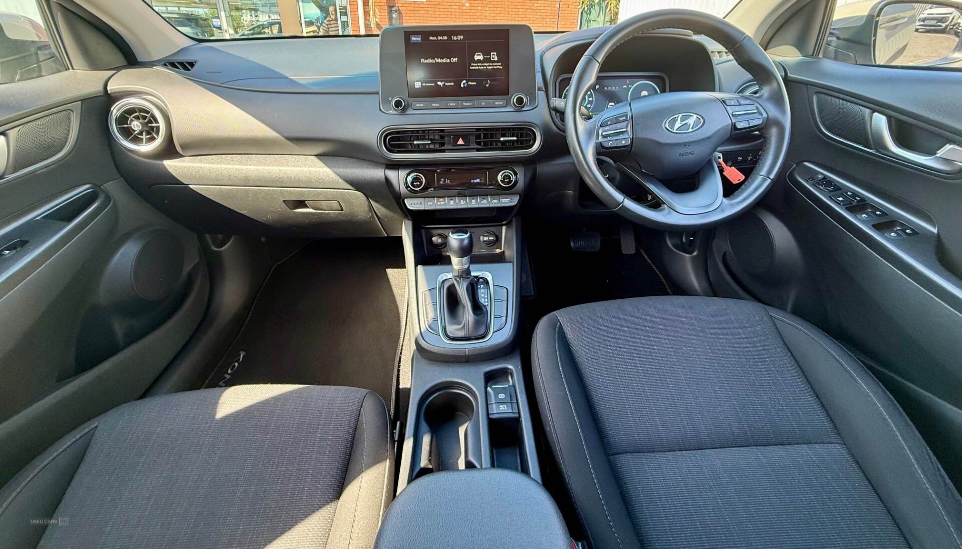 Hyundai Kona HATCHBACK in Down