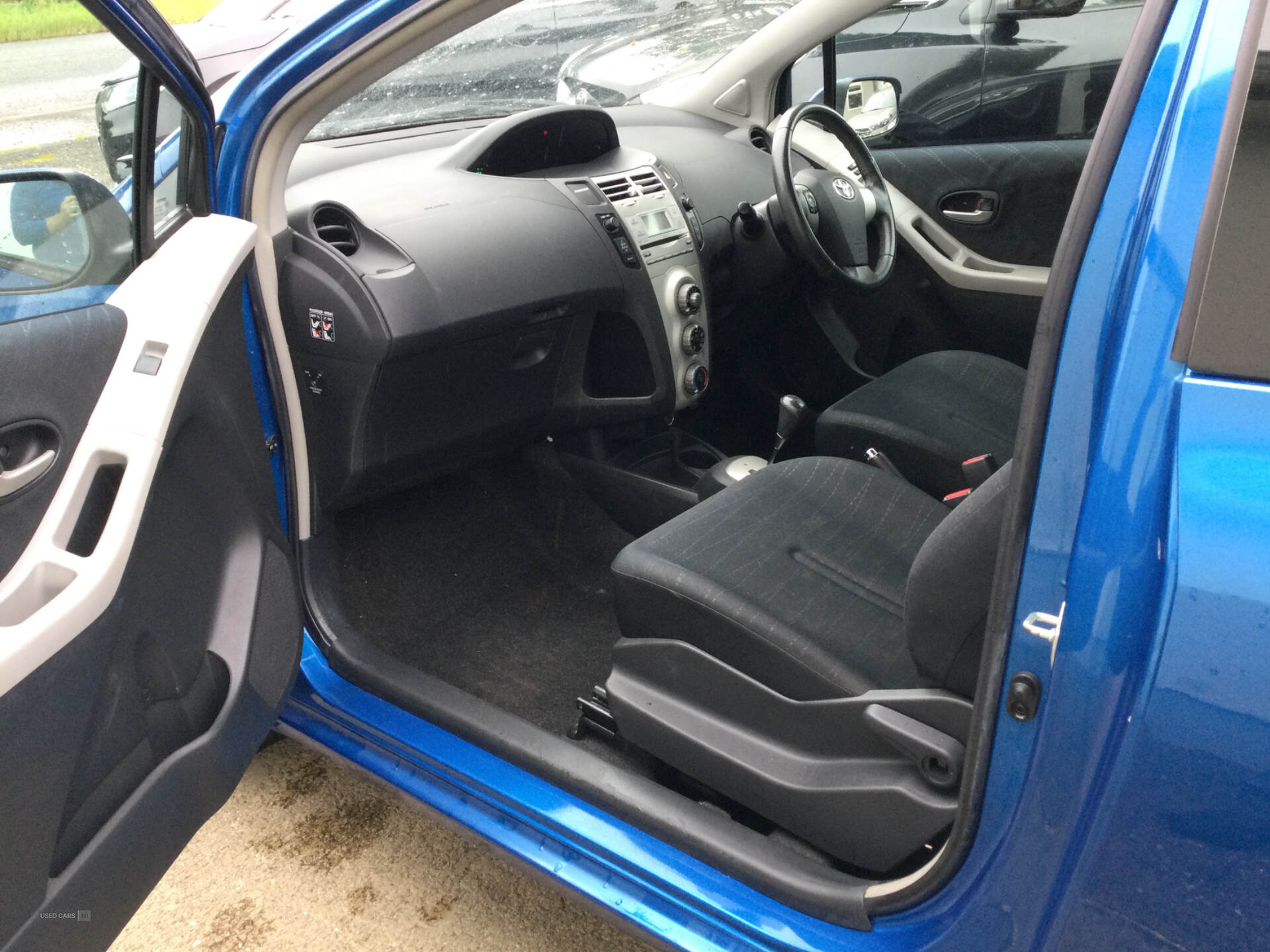 Toyota Yaris HATCHBACK in Derry / Londonderry