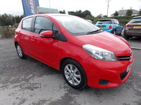 Toyota Yaris HATCHBACK in Down