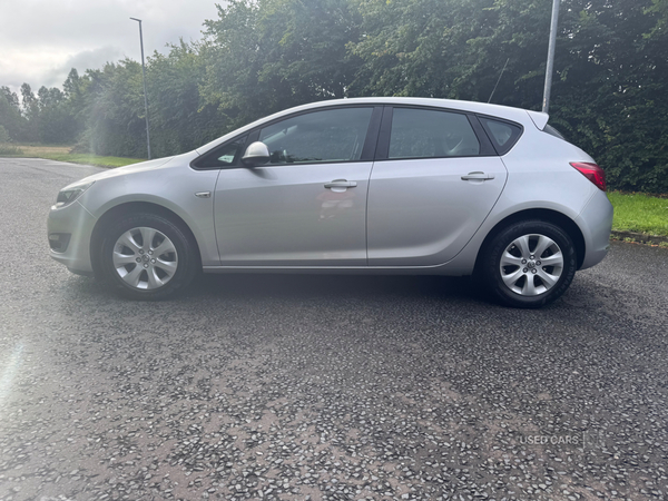 Vauxhall Astra HATCHBACK in Down