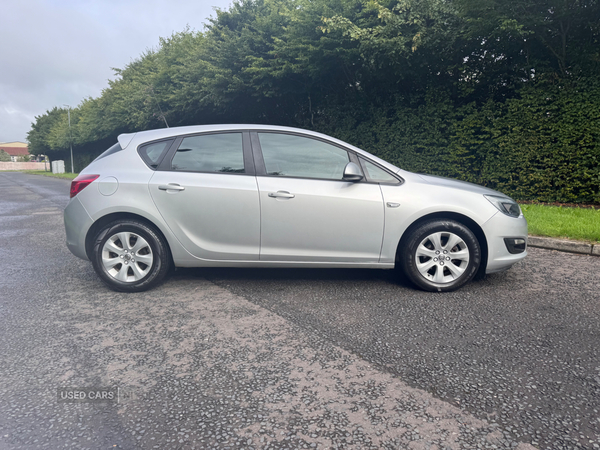 Vauxhall Astra HATCHBACK in Down