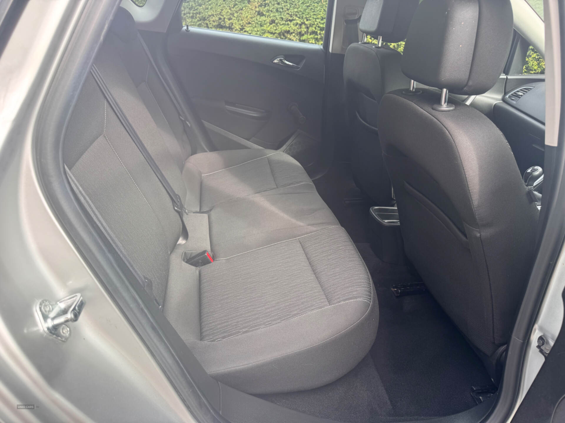 Vauxhall Astra HATCHBACK in Down