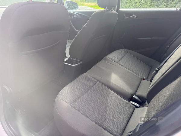Vauxhall Astra HATCHBACK in Down