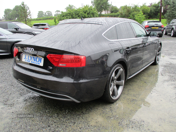 Audi A5 DIESEL SPORTBACK in Down