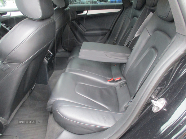 Audi A5 DIESEL SPORTBACK in Down
