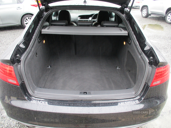 Audi A5 DIESEL SPORTBACK in Down