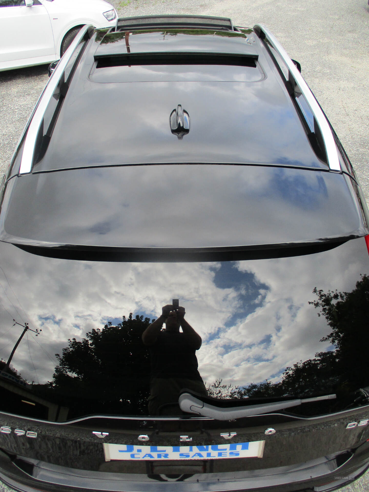 Volvo XC90 DIESEL ESTATE in Down