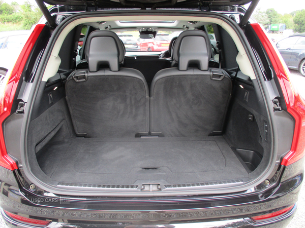 Volvo XC90 DIESEL ESTATE in Down