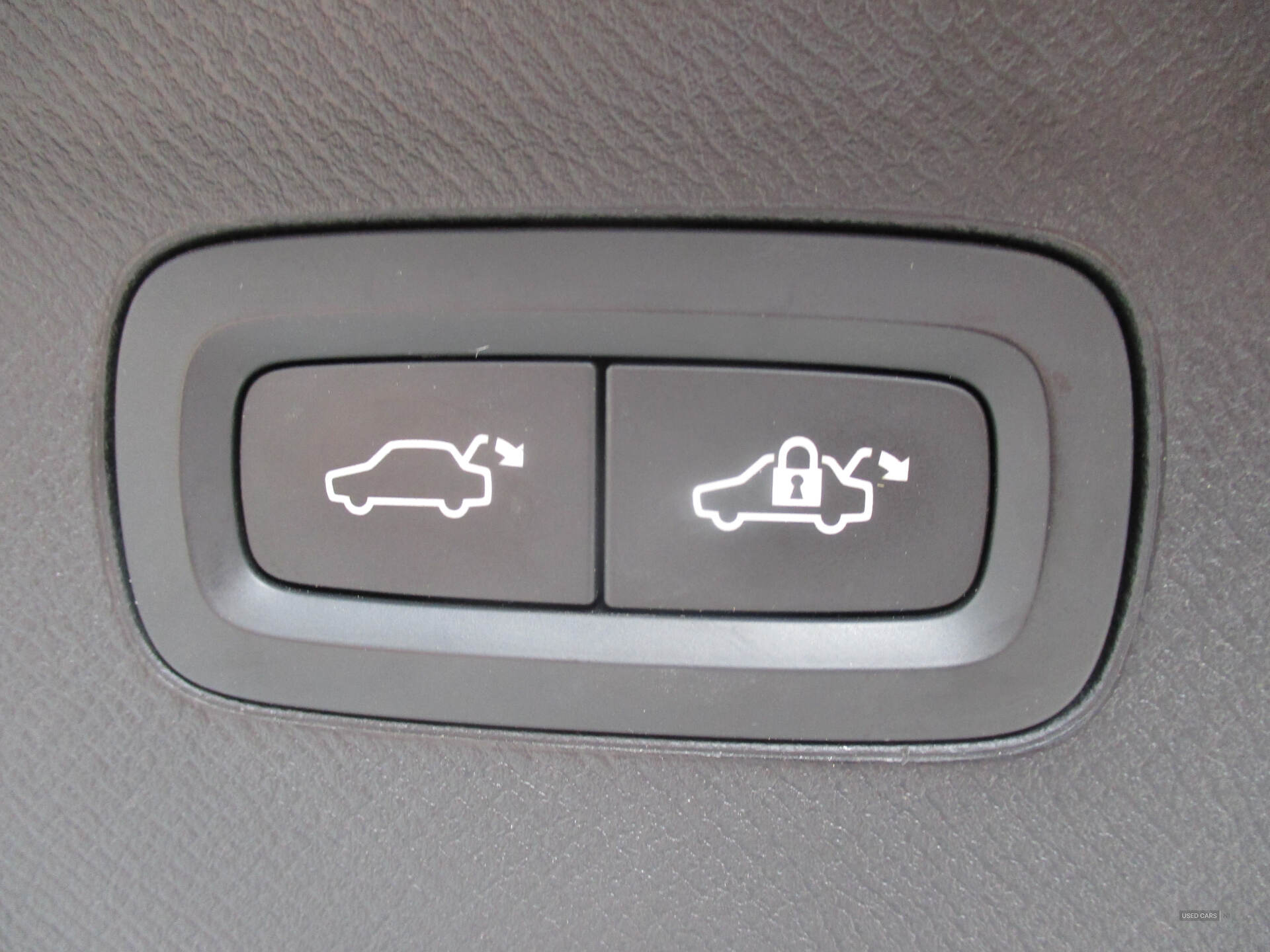 Volvo XC90 DIESEL ESTATE in Down