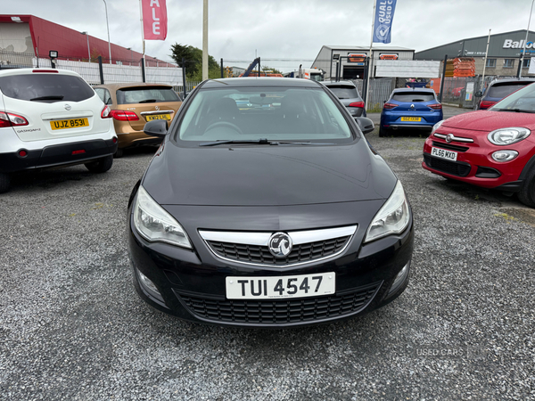 Vauxhall Astra HATCHBACK in Down