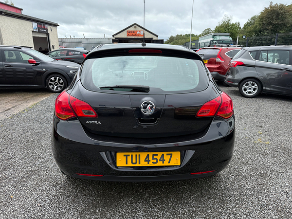Vauxhall Astra HATCHBACK in Down