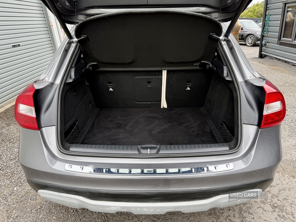 Mercedes GLA-Class DIESEL HATCHBACK in Down