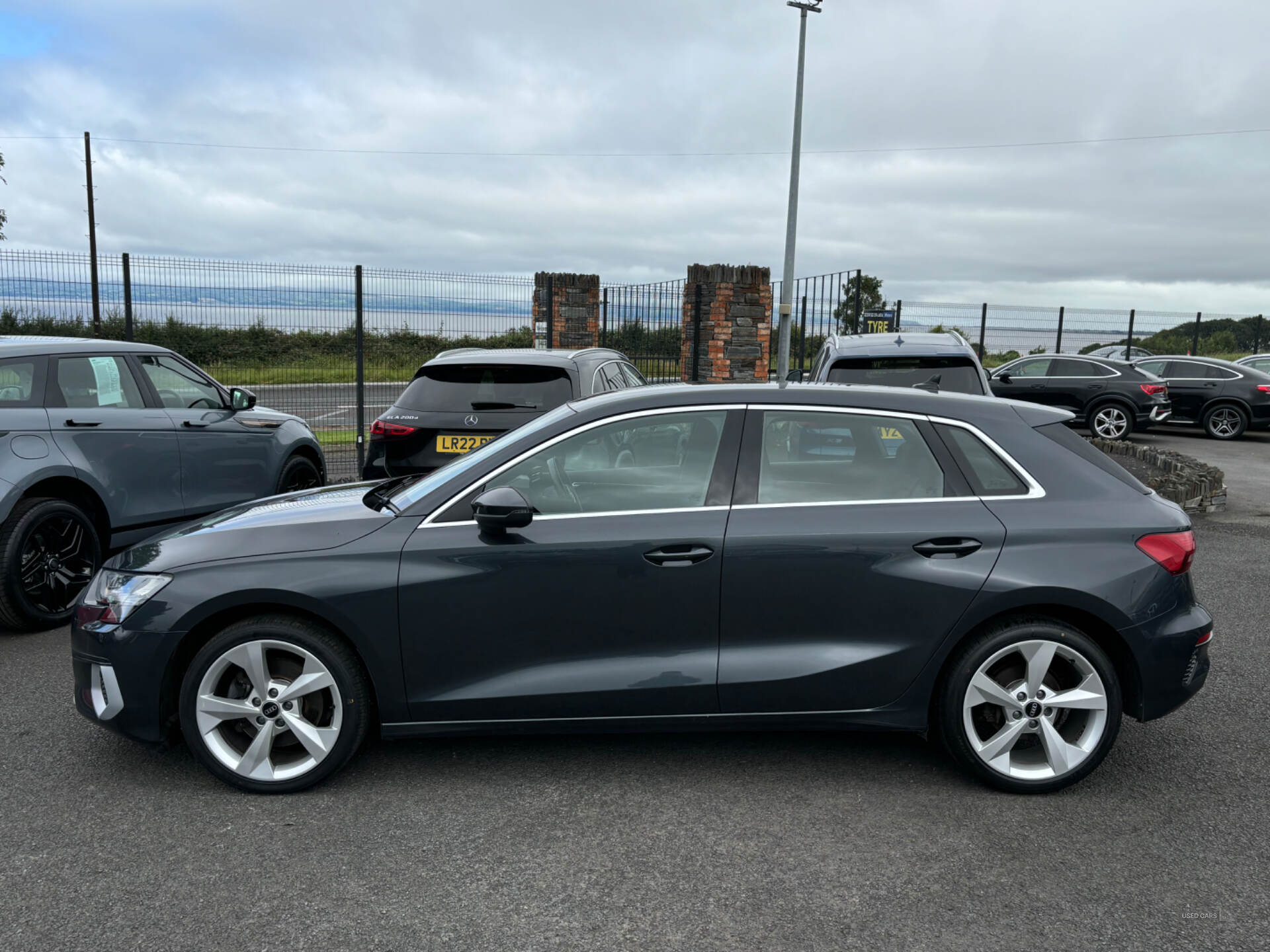 Car Thumbnail 6