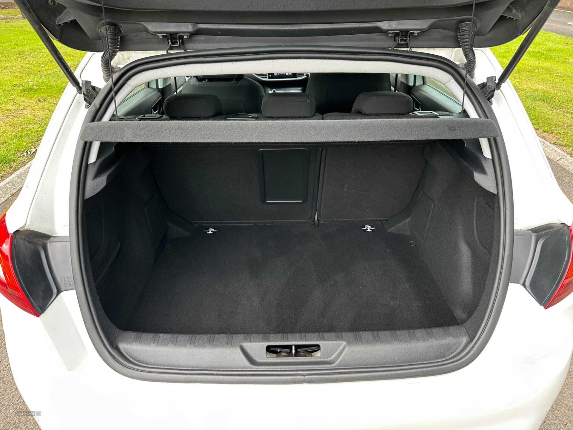 Peugeot 308 DIESEL HATCHBACK in Antrim