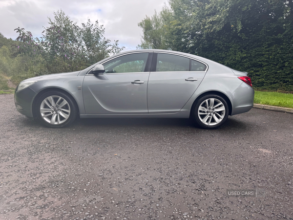 Vauxhall Insignia DIESEL HATCHBACK in Down