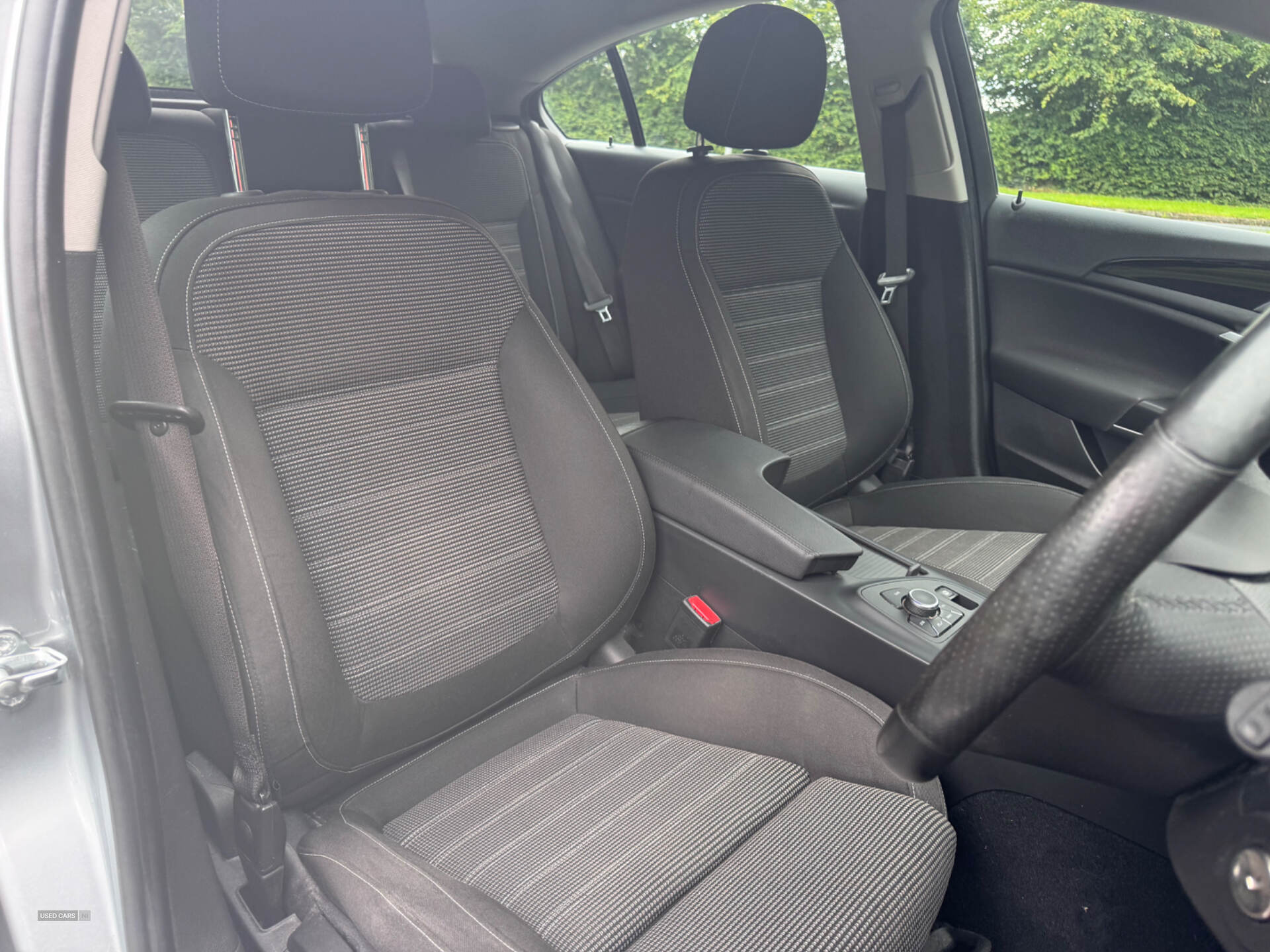 Vauxhall Insignia DIESEL HATCHBACK in Down