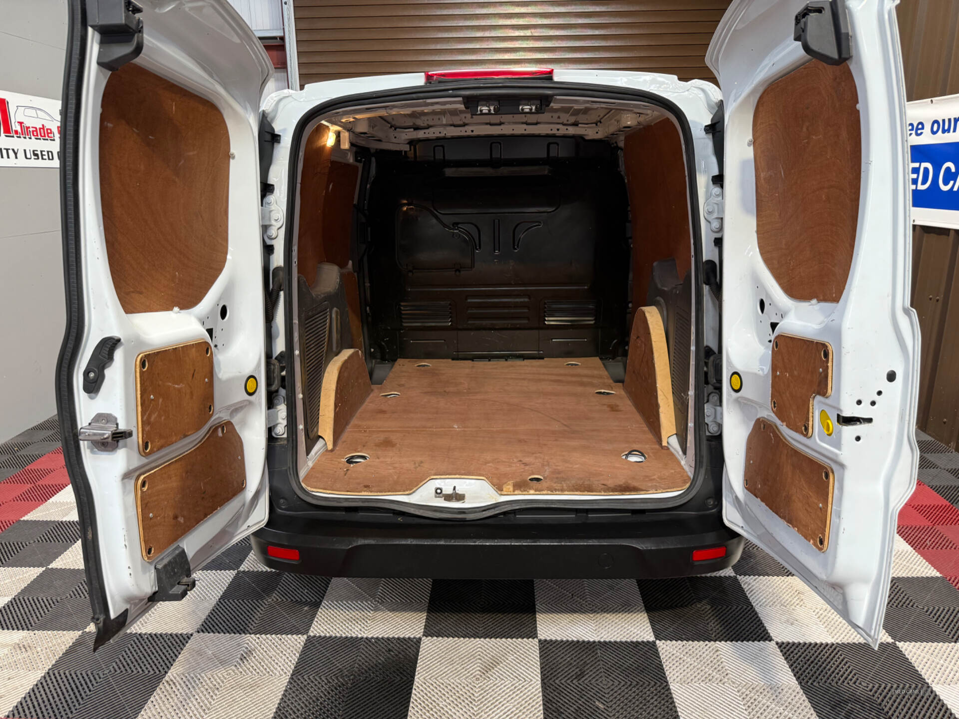 Ford Transit Connect 220 L1 DIESEL in Tyrone