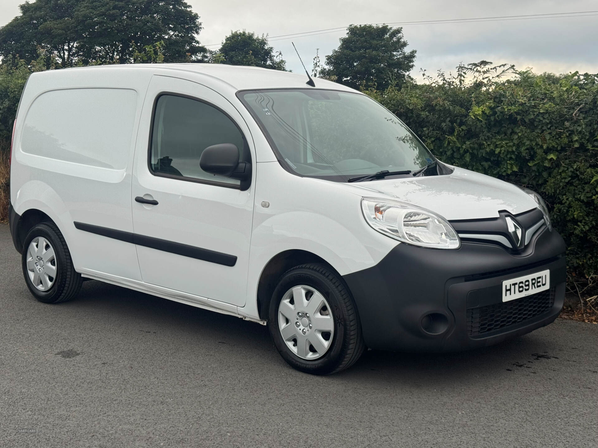 Renault Kangoo DIESEL in Down