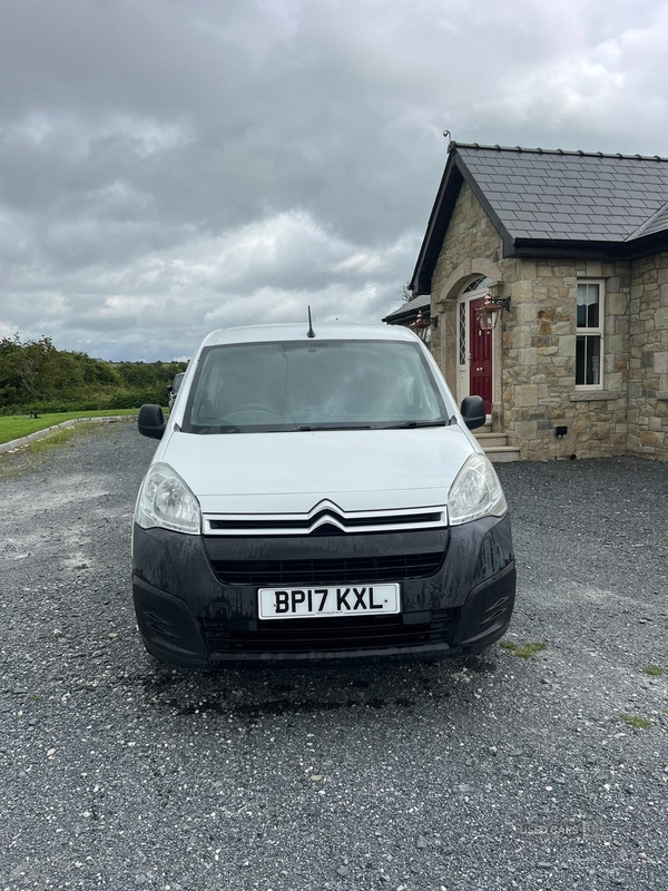 Citroen Berlingo L1 DIESEL in Down