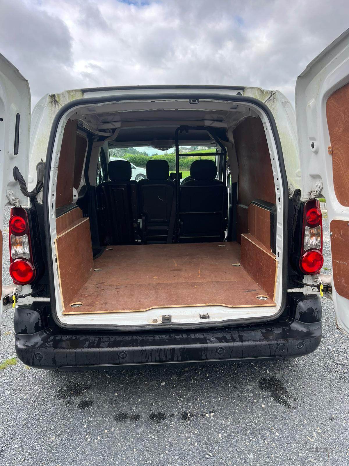 Citroen Berlingo L1 DIESEL in Down