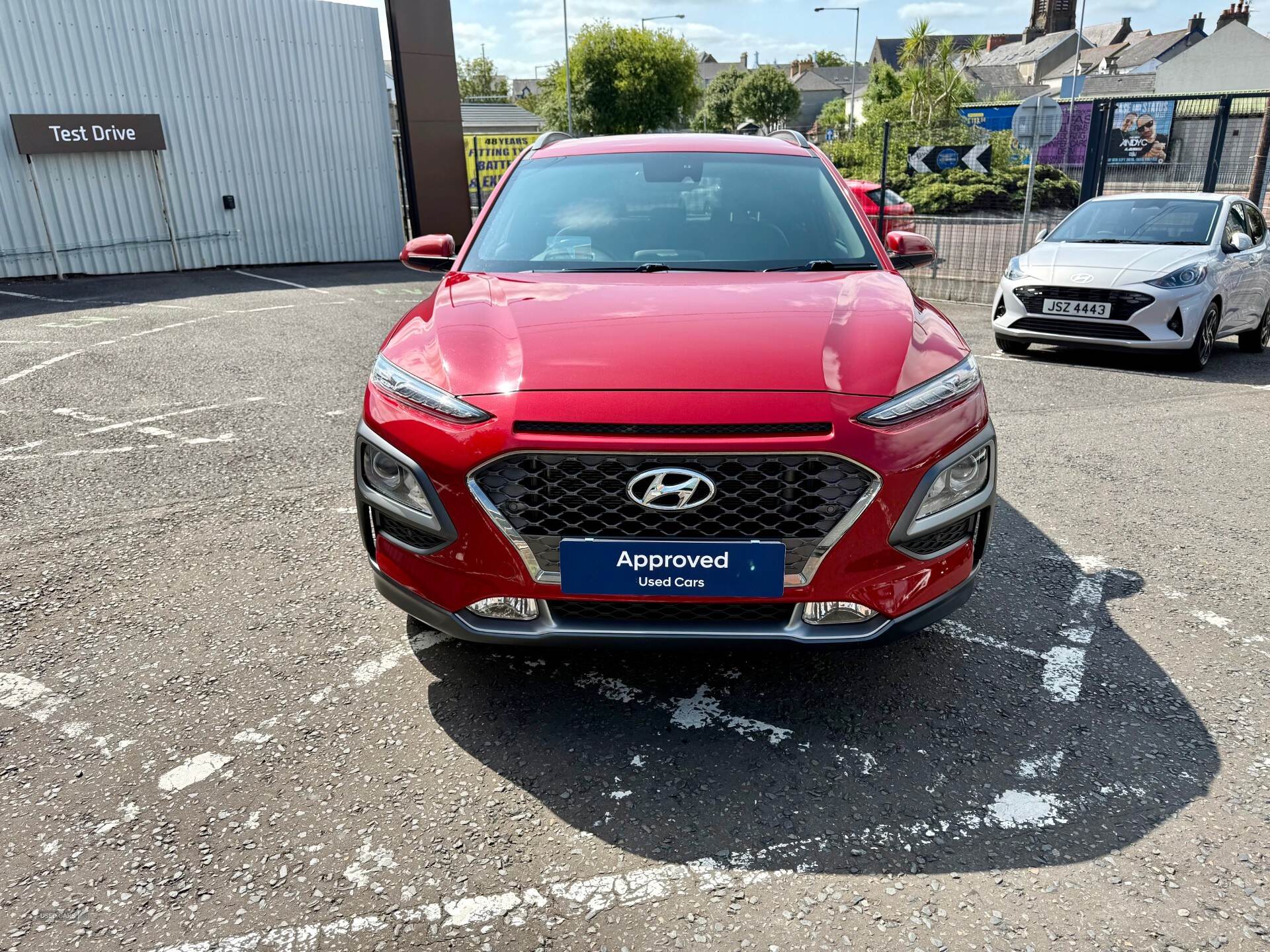 Hyundai Kona HATCHBACK in Down