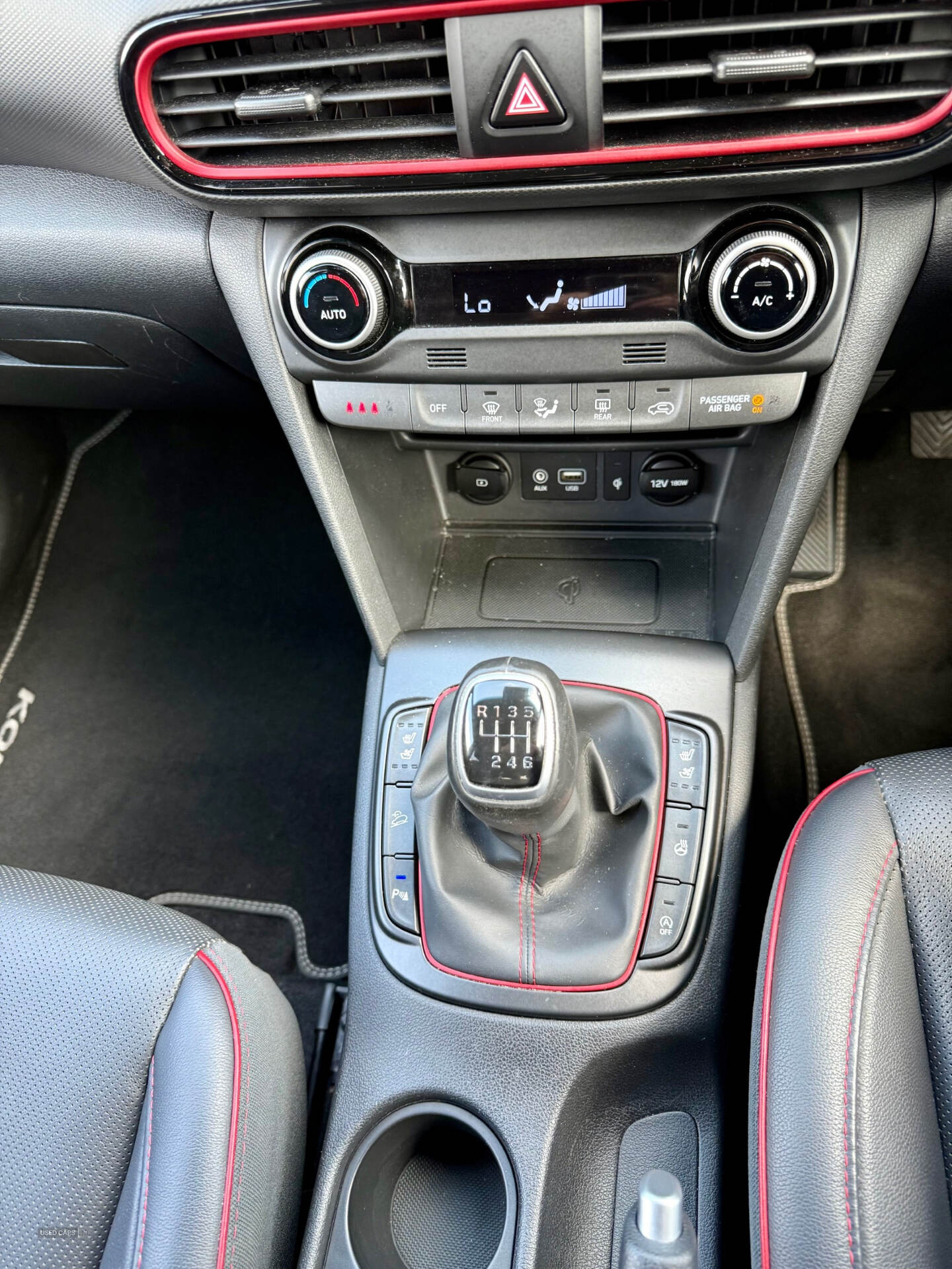Hyundai Kona HATCHBACK in Down