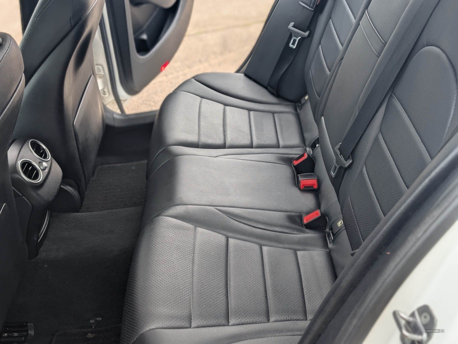 Car Thumbnail 17