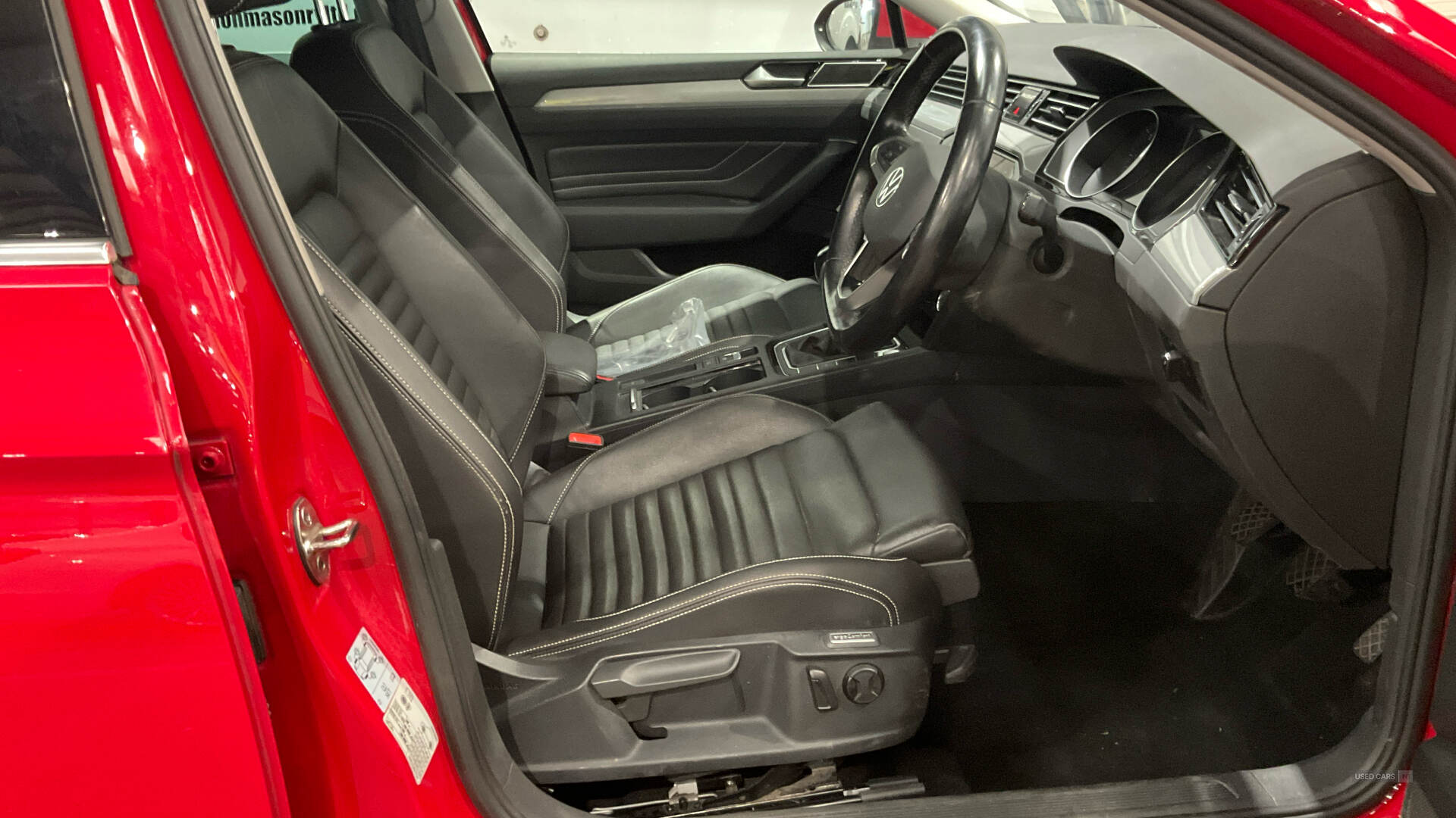 Volkswagen Passat DIESEL ESTATE in Derry / Londonderry