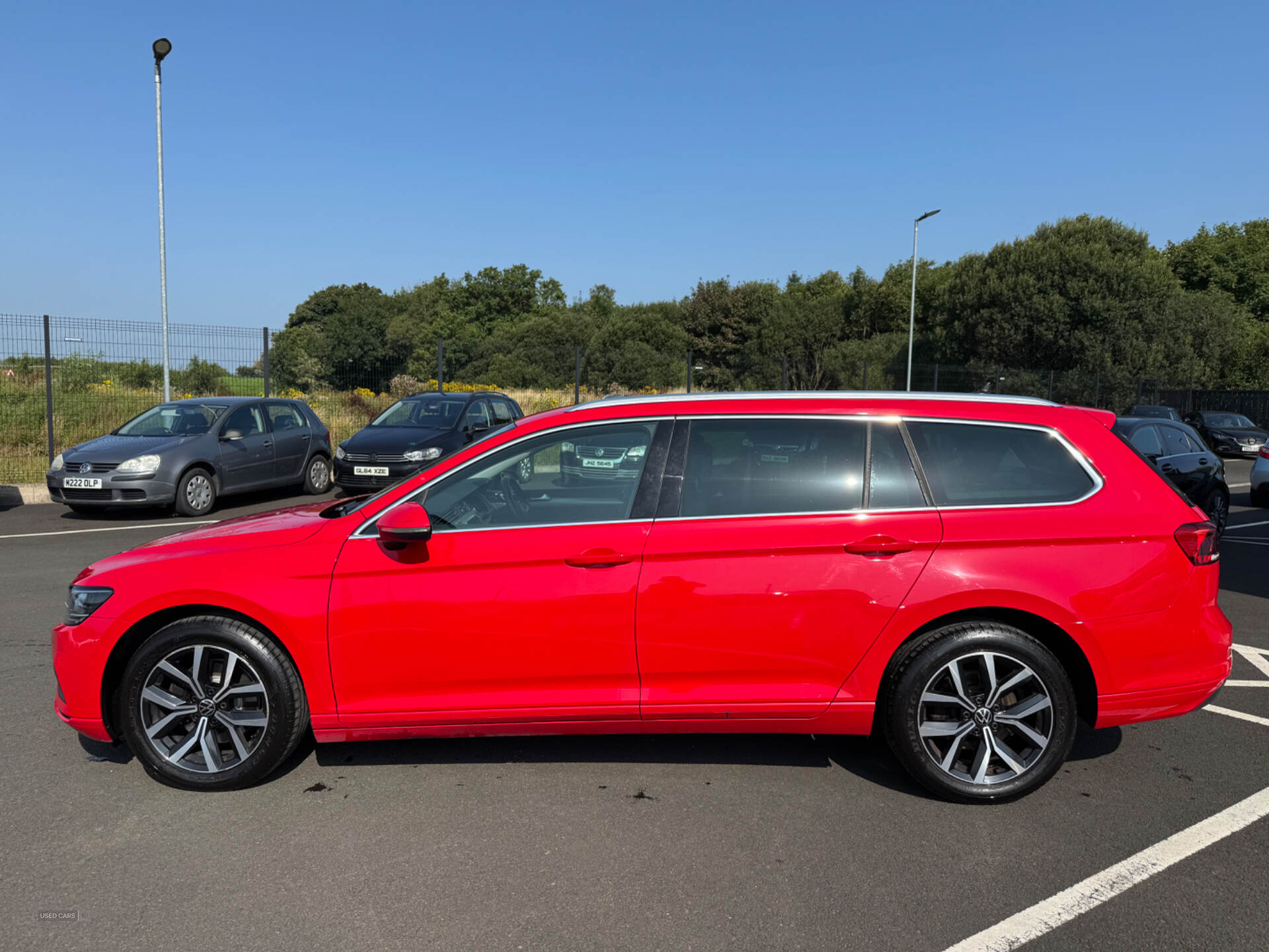 Volkswagen Passat DIESEL ESTATE in Derry / Londonderry
